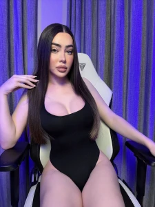 Sitting pretty looking naughty-let s level up this game together