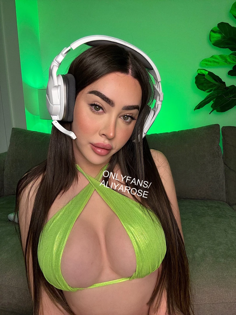 Baaaabe would u play games with me tuesdays are good for games night part 1 