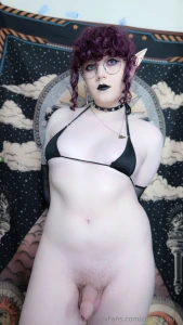 Be a good boy and worship my tits lt 3 also a few extra pics 3 part 4