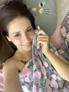 When you wake up in the morning you want to hug someone do you know