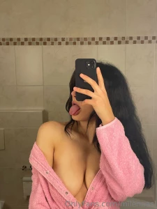 It s showertime would you want to join