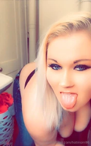 Hey babe you re favorite sexy milf is back and feeling naughtier than part 3