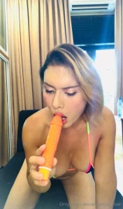 Kiss and cum baby