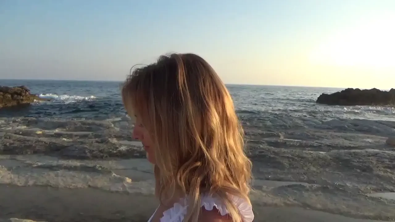 On the rocks video clip 