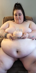 Now that i m over 500 lbs what better way to celebrate than with a part 5