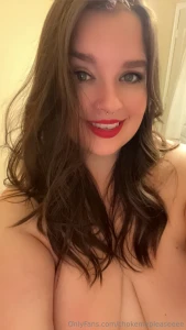 I m bored at work send me jokes and tell me nice things