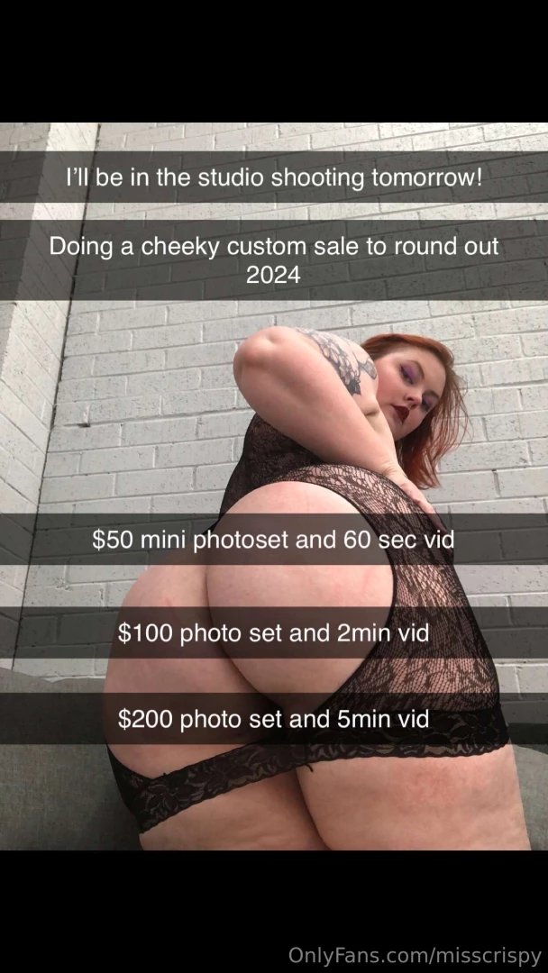 A cheeky custom special for my studio day tomorrow tip today to secure 