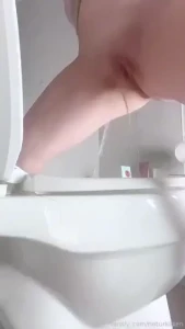 Merry christmas eve pee piss pisskink fetish petite