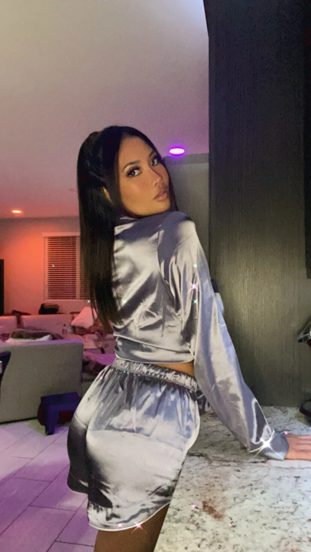 A pic to guarantee sweet dreams 