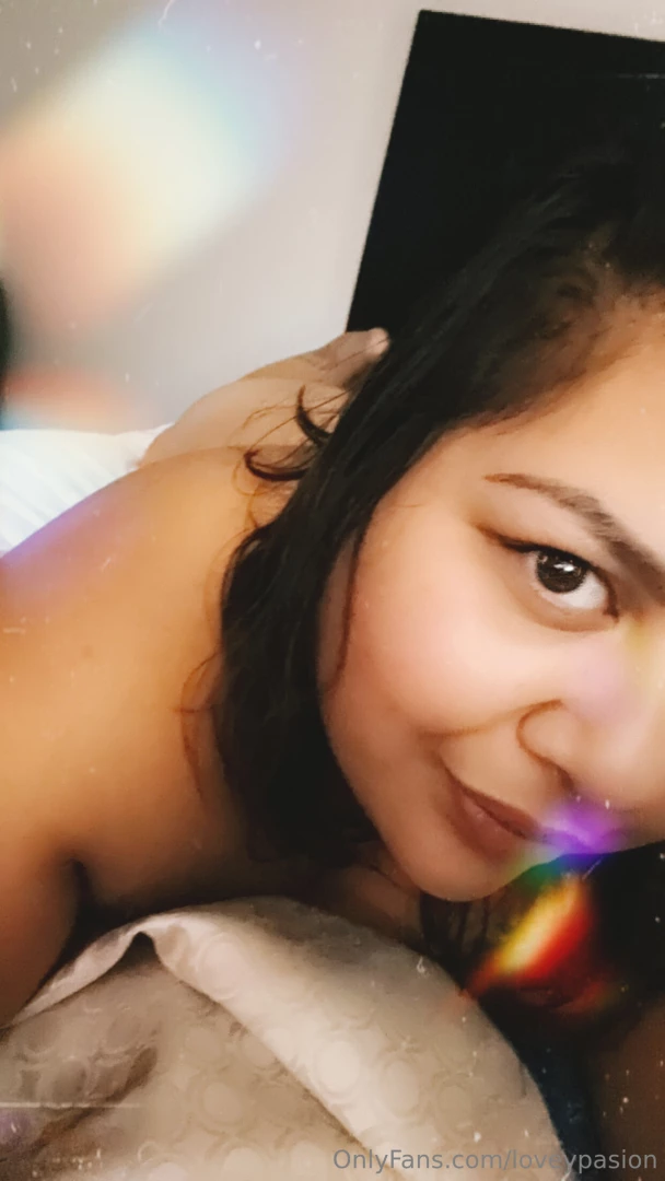 Waking up in a hotel pm me to hear about my night 