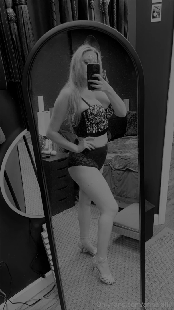 Throwback to last years nye pics and vids part 2 