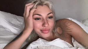 Comment for a pic in ur dm