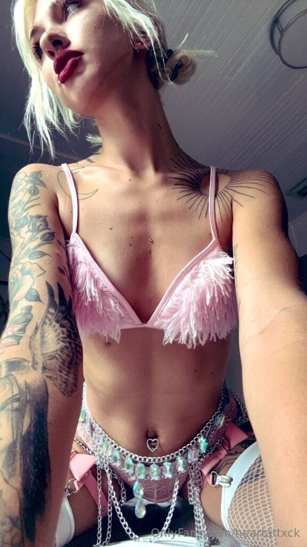 I have the prettiest kitty 