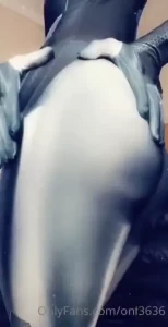 Oni in a sub zero samus suit part 13