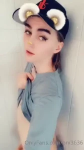 One is pretty kinky dont click if you dont like licking stuff _ part 5