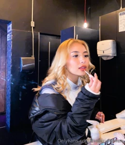 Go follow my hot bestie evelyn_harlow she s super hot and a freak and