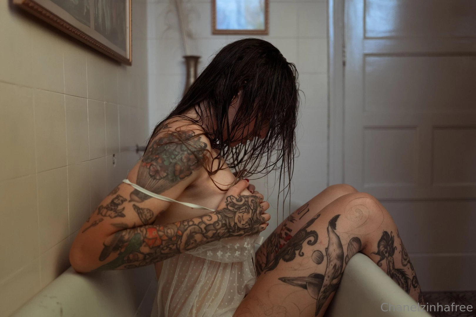 The water s hot but i m hotter come dip your fingers in temptation 