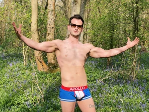 Pics if you go down to the woods today