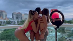 Olha como t ficando gostoso o v deo com essas duas e o thiago casaltk