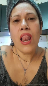 Eat me all start with my tongues hehe