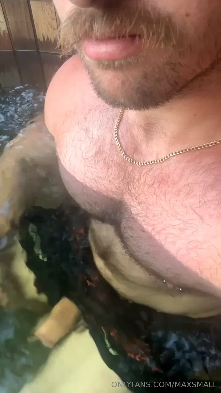 Fuck i should ve stripped down and had the guys next door suck my cock 