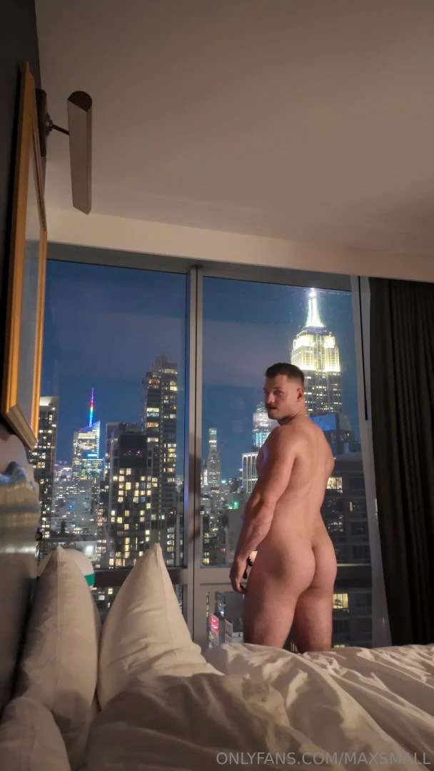 Wonder what s going on here 