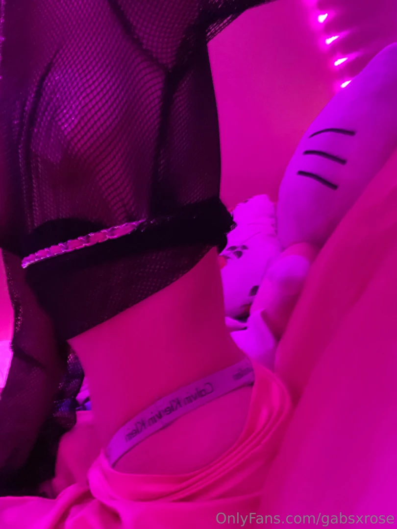 gabsxrose - Be prepared for treats to come for the next few weeks that are part 9 