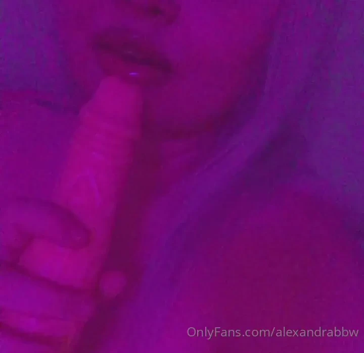 Szeretn m a sz mba rezni a farkadat arcra vagy torokba lvezn l 