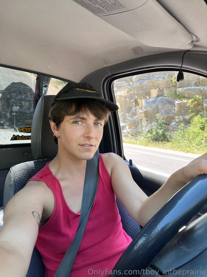 Anyone wanna be my passenger princess i ve got a red pickup truck and part 1 