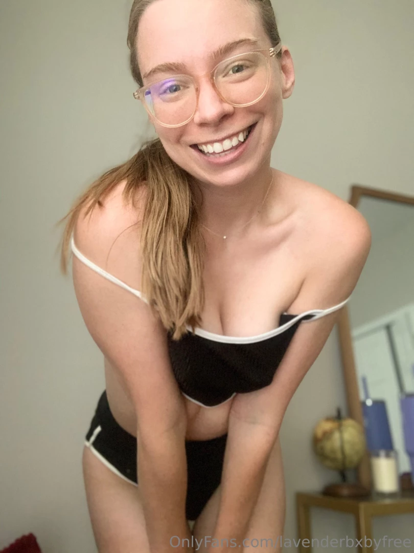 Want to cum with me lavenderbxby 