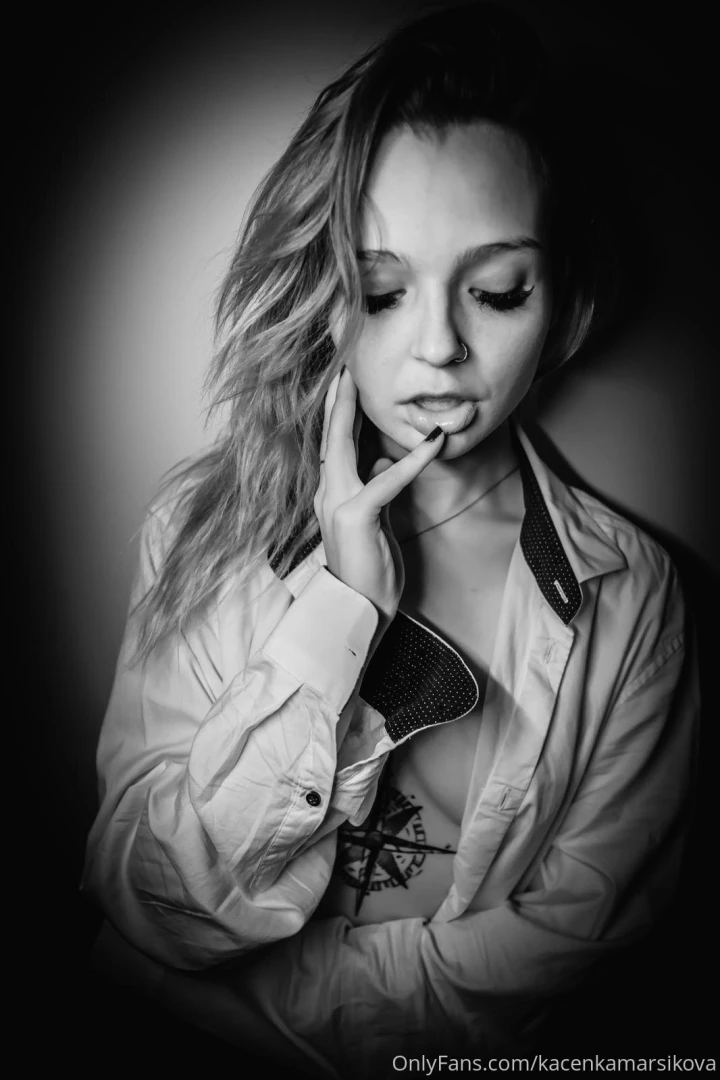 Um le asy a nehty to je moje 