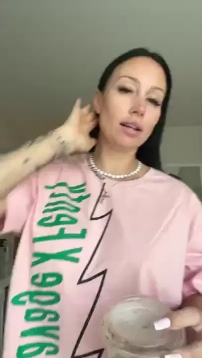 My new thing is to do a little behind the scenes personal vlog on my 