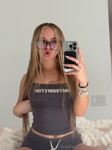 I love being in bed as its raining outside its so soft and cozy omg