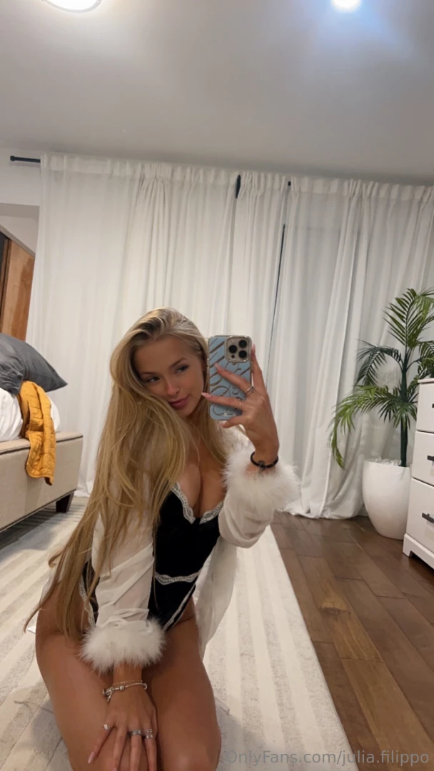 Message me amp let s get comfortable together still pretty shyyy ahh part 1 