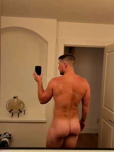 To finish off hump day here are some ass shots part 2