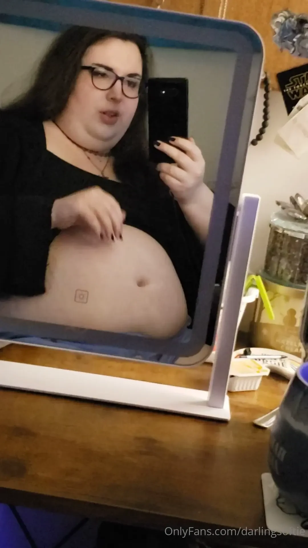 Birthday posting went to the aquarium and had a great time ate lots of 