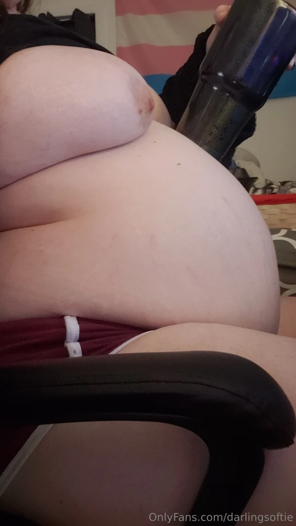 Milkshakes full of gainer powder every night are turning me into part 3 