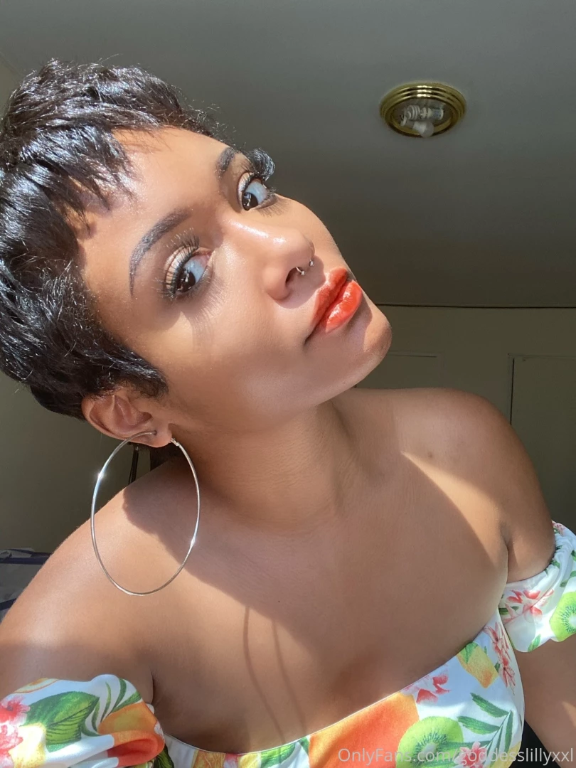 This last week was crazy but this week will be full of new content 