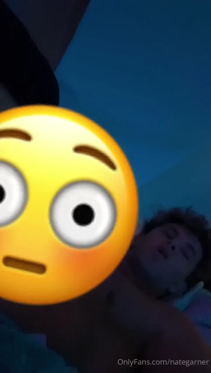 Preview my dick was so big i couldn t help myself i had to play with 