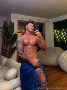 Just got out the shower but i m still dirty send me a message right