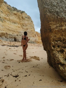 Quanto mi manca il calduccio e quei piccoli costumini part 1