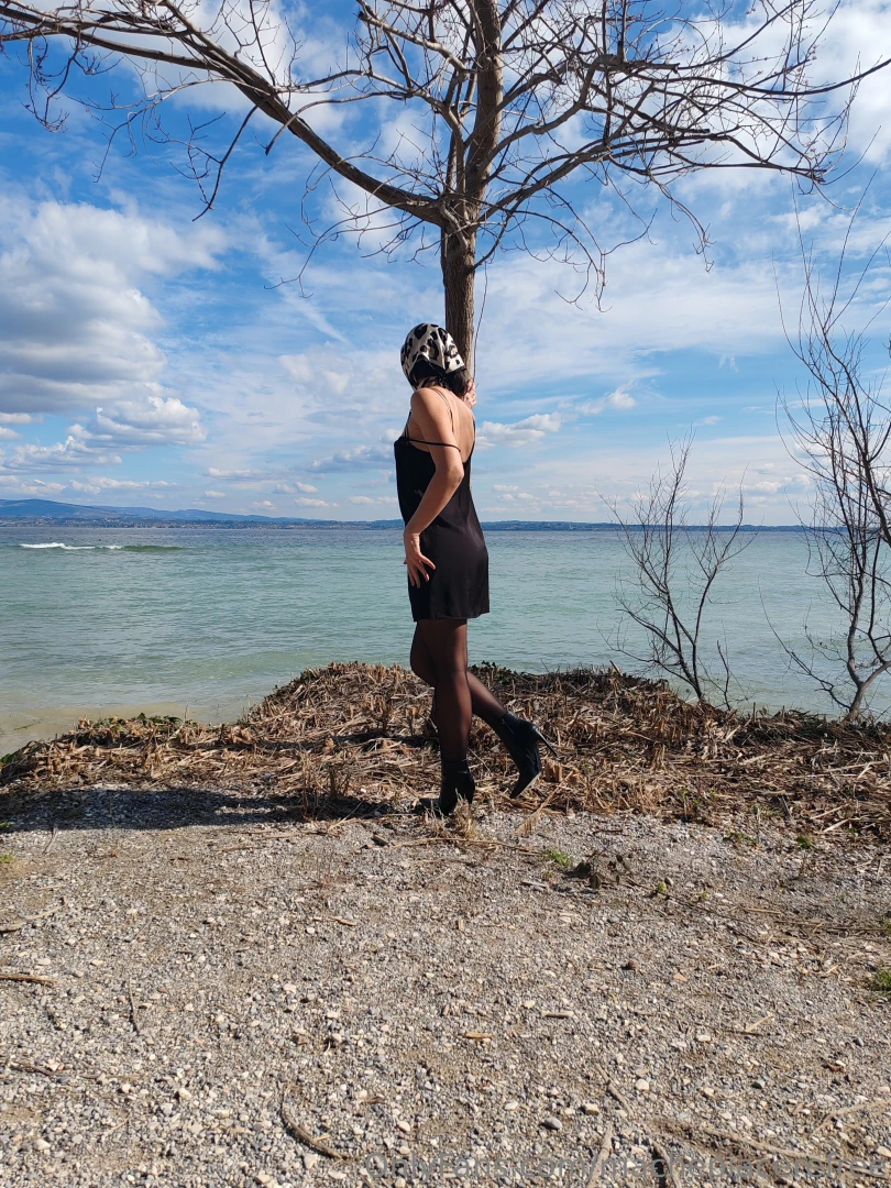 Buona giornata tesoro son tornata operativa nel caso avessi voglia di part 5 