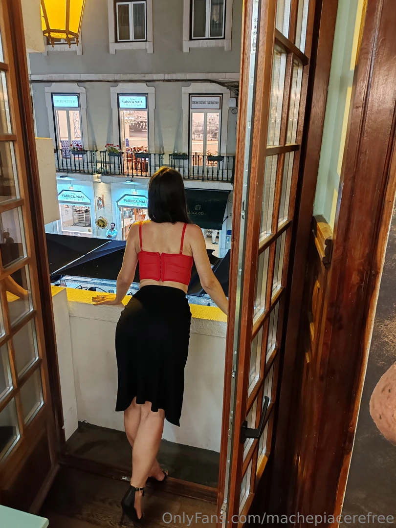 Forse hai suonato alla mia porta ti aspetto 