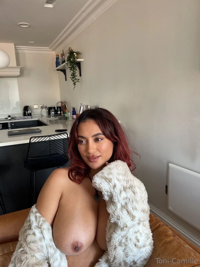 Thinking of all the things i d love to do to you rn 