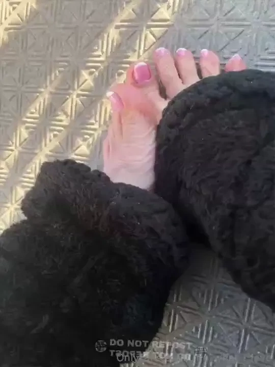 Happy new year legwarmers 