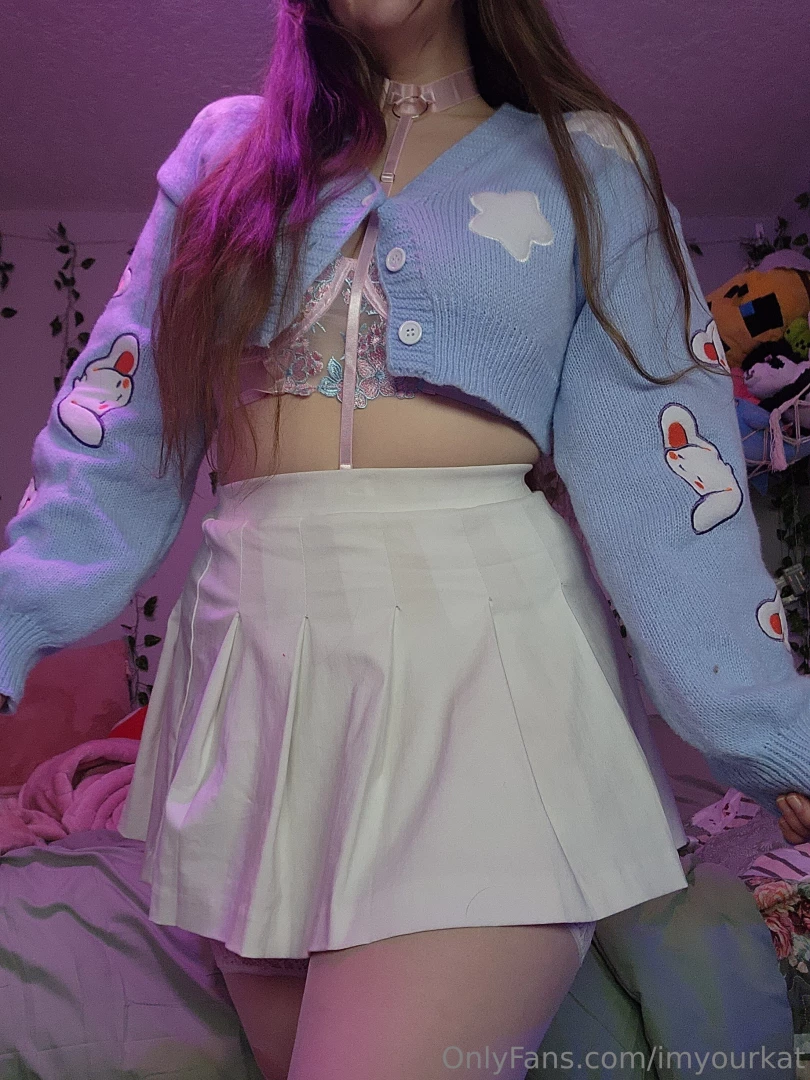 I feel like cotton candy- wanna taste part 2 