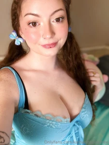 Feeling lonely let s get intimate subscribe to my vip page for daily