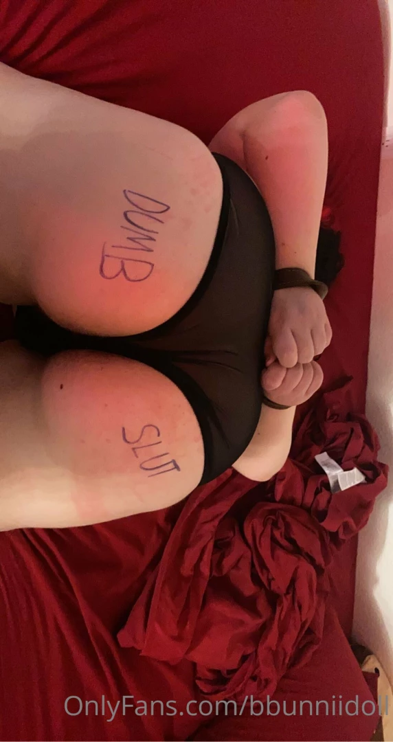 Sorry whos a dumb slut 