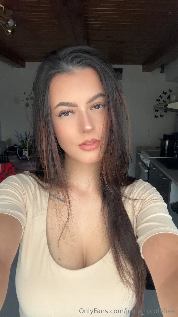 Serving looks and maybe a little trouble part 1 