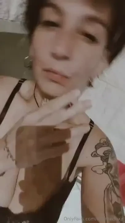 Heeey happy saturday who wants to give me a gift doing so will have part 2 